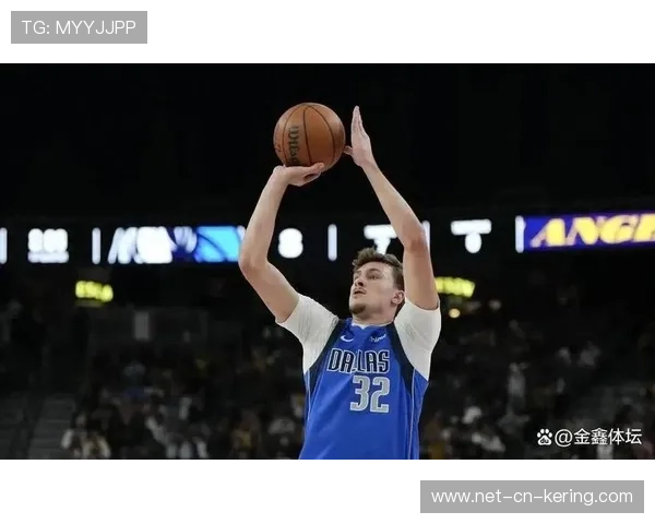 独行侠110-122被活塞逆转反超，杜伦33分11板2助，康宁汉姆21分18助，独行侠比赛视频